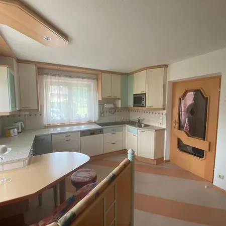 Bergwiesen Apartman *