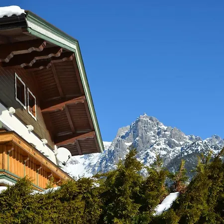 Bergwiesen Apartman *
